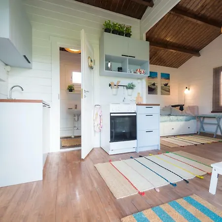 Cozy Summerhouse In Сasa de vacaciones *